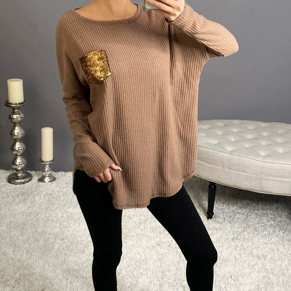 GLITTER in Mocha - Picture 2 of 4